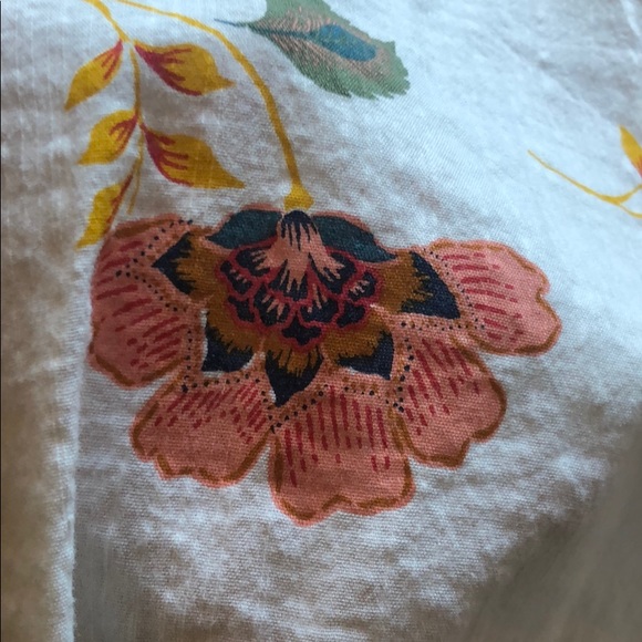 Old Navy Tunic Style Blouse - Flower Pattern - Picture 2 of 5